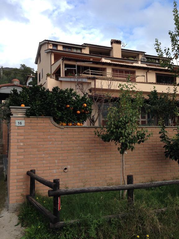 Appartamento Sabatinus Trevignano Romano Cameră foto